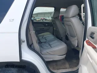 2011 Chevrolet Tahoe LT z VIN 1GNSCBE0XBR135285, wystawiony jako IAAI lot #42317804 z przebiegiem 301 967 mil mil oraz . Historia ofert i sprzedaży dostępna na DreamBid. Obrazek 8.