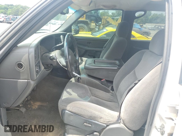 2005 Chevrolet Silverado 1500 LS z VIN 2GCEC13T151270603, wystawiony jako Copart lot #55820455 z przebiegiem 259 512 mil mil oraz Szkoda całkowita • Salvage title. Historia ofert i sprzedaży dostępna na DreamBid. Obrazek 7.