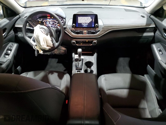 2025 Nissan Altima SV with VIN 1N4BL4DW6SN325916, listed as a Copart auction lot 43332525 with 6,910 mi miles and Salvage Title. Bid and sale history available at DreamBid. Image 8.