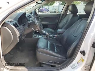2011 Ford Fusion Hybrid с VIN 3FADP0L35BR317400, выставлен на аукционе Copart как лот 60225545 с пробегом 118 370 миль миль и Списание • Salvage title. История ставок и продаж доступна на DreamBid. Изображение 7.