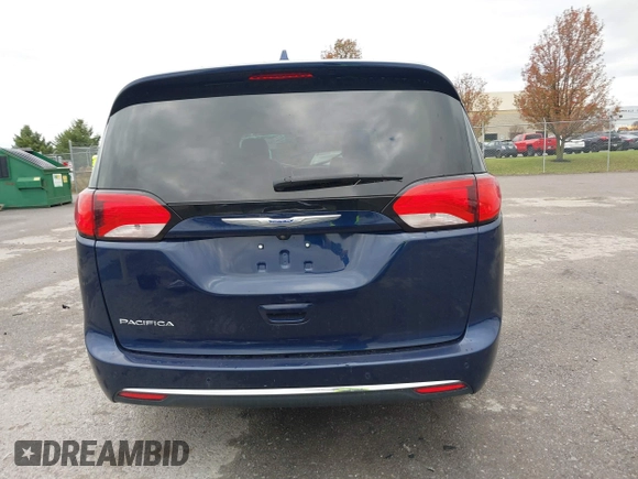 2018 Chrysler Pacifica Touring L z VIN 2C4RC1BG6JR233614, wystawiony jako IAAI lot #40794355 z przebiegiem 52 469 mil mil oraz . Historia ofert i sprzedaży dostępna na DreamBid. Obrazek 17.