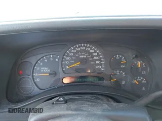 2005 Chevrolet Silverado 1500 LS with VIN 2GCEC13T251340755, listed as a IAAI auction lot 41280936 with 163,646 mi miles. Bid and sale history available at carsss.com. Image 7.