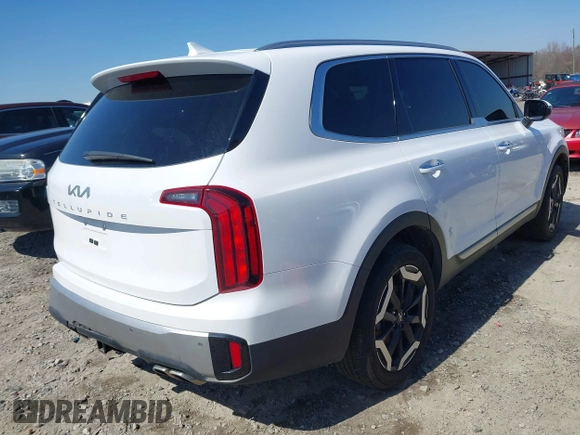 2024 Kia Telluride S z VIN 5XYP64GC5RG499213, wystawiony jako IAAI lot #41739288 z przebiegiem 33 799 mil mil oraz . Historia ofert i sprzedaży dostępna na DreamBid. Obrazek 4.