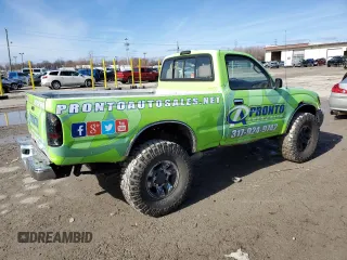 1999 Toyota Tacoma with VIN 4TAPM62N2XZ491929, listed as a Copart auction lot 43827365 with 256,146 mi miles and Clean Title. Bid and sale history available at DreamBid. Image 3.