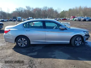 2014 Honda Accord Sedan LX with VIN 1HGCR2F33EA302238, listed as a IAAI auction lot 41984855 with 146,827 mi miles. Bid and sale history available at carsss.com. Image 13.