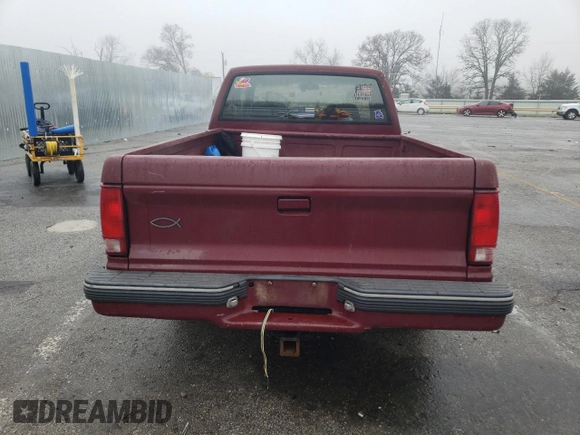 1993 GMC Sonoma z VIN 1GTCS19ZXP8503223, wystawiony jako Copart lot #86344214 z przebiegiem 175 849 mil mil oraz Szkody całkowita. Historia ofert i sprzedaży dostępna na DreamBid. Obrazek 6.