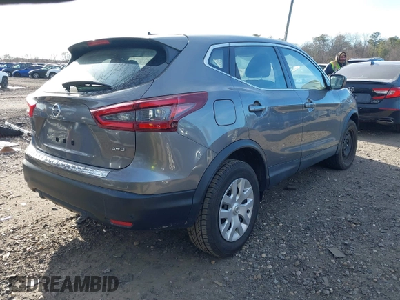 2020 Nissan Rogue Sport SL with VIN JN1BJ1CW6LW642674, listed as a IAAI auction lot 41250802 with 63,175 mi miles. Bid and sale history available at carsss.com. Image 4.