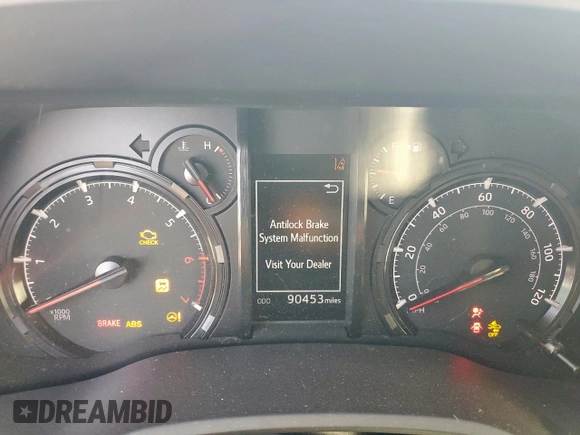 2021 Toyota 4Runner SR5 with VIN JTEEU5JR9M5236218, listed as a Copart auction lot 49112805 with 90,453 mi miles and Salvage title. Bid and sale history available at DreamBid. Image 9.