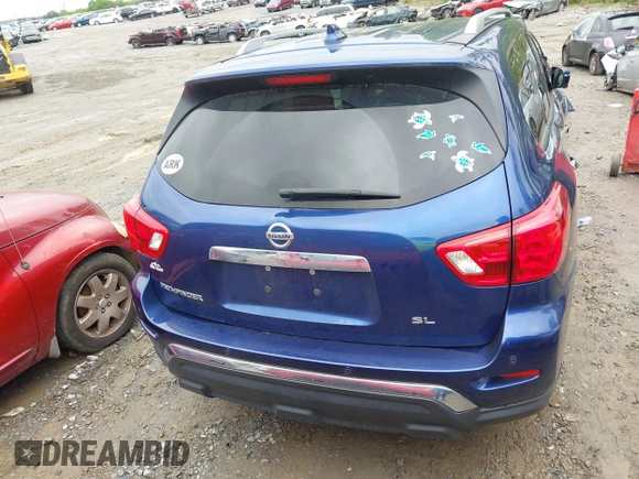 2019 Nissan Pathfinder SV z VIN 5N1DR2MN9KC620979, wystawiony jako IAAI lot #42093847 z przebiegiem 132 329 mil mil oraz . Historia ofert i sprzedaży dostępna na DreamBid. Obrazek 16.