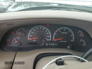 2002 Ford Expedition Eddie Bauer with VIN 1FMPU18LX2LA39571, listed as a Copart auction lot 58774915 with 388,886 mi miles and Salvage title. Bid and sale history available at DreamBid. Image 9.