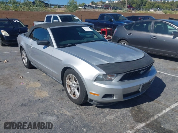 2012 Ford Mustang V6 с VIN 1ZVBP8EM7C5254467, выставлен на аукционе IAAI как лот 42683924 с пробегом 158 382 миль миль и . История ставок и продаж доступна на DreamBid. Изображение 1.