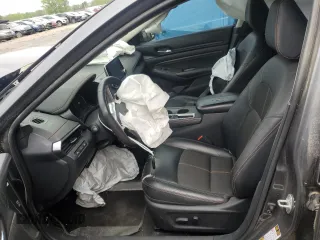 2020 Nissan Altima 2.5 SR with VIN 1N4BL4CVXLN305372, listed as a Copart auction lot 49343195 with 0 mi miles and Salvage Title. Bid and sale history available at carsss.com. Image 7.