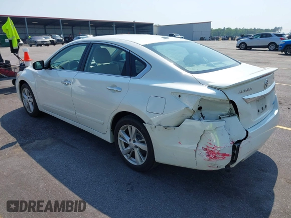 2014 Nissan Altima 2.5 with VIN 1N4AL3AP0EC110695, listed as a IAAI auction lot 41982775 with 105,395 mi miles. Bid and sale history available at carsss.com. Image 3.