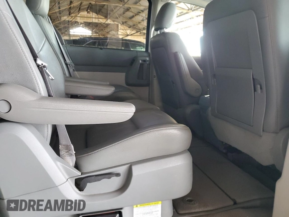 2008 Chrysler Town & Country Touring with VIN 2A8HR54P08R822062, listed as a Copart auction lot 62482595 with 126,022 mi miles and Salvage title. Bid and sale history available at DreamBid. Image 11.