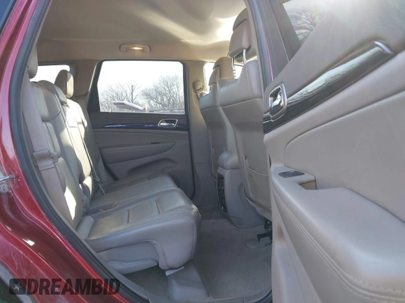 2012 Jeep Grand Cherokee Laredo with VIN 1C4RJFAG3CC163764, listed as a IAAI auction lot 41719137 with 198,827 mi miles. Bid and sale history available at carsss.com. Image 8.