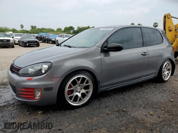 2011 Volkswagen GTI w/Sunroof z VIN WVWFV7AJ6BW177745, wystawiony jako Copart lot #54653625 z przebiegiem 116 302 mil mil oraz Czysty tytuł • Clean title. Historia ofert i sprzedaży dostępna na DreamBid. Obrazek 1.