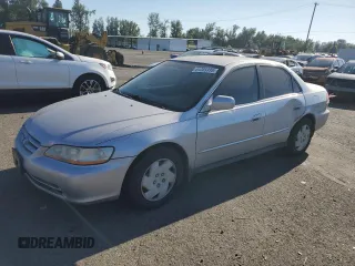 2001 Honda Accord LX with VIN 1HGCG16421A047617, listed as a Copart auction lot 64385995 with Not provided miles and Clean title. Bid and sale history available at DreamBid. Image 1.