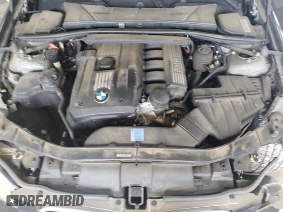 2011 BMW 3 Series 328i with VIN WBAPH7C56BE131427, listed as a Copart auction lot 56002815 with 88,598 mi miles and Salvage title. Bid and sale history available at DreamBid. Image 11.