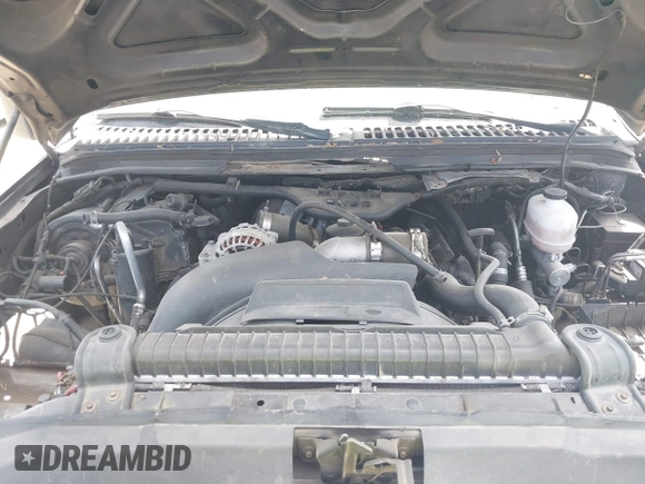 2005 Ford F-250 XL с VIN 1FTSW21P45EB16990, выставлен на аукционе IAAI как лот 41741408 с пробегом Не указан миль и . История ставок и продаж доступна на DreamBid. Изображение 10.