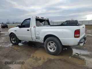 2000 Ford Ranger XL with VIN 1FTYR10V7YPC00743, listed as a Copart auction lot 88146935 with 198,410 mi miles and Salvage Title. Bid and sale history available at carsss.com. Image 2.