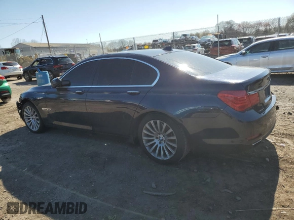 2011 BMW 7 Series 750i xDrive с VIN WBAKC6C59BC394610, выставлен на аукционе Copart как лот 52459035 с пробегом 171 581 миль миль и Списание • Salvage title. История ставок и продаж доступна на DreamBid. Изображение 2.