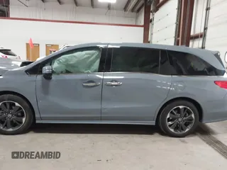 2024 Honda Odyssey Elite with VIN 5FNRL6H9XRB048821, listed as a IAAI auction lot 41500573 with 9,644 mi miles. Bid and sale history available at carsss.com. Image 14.