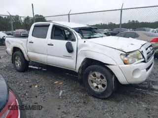 2007 Toyota Tacoma PreRunner with VIN 3TMJU62NX7M042753, listed as a IAAI auction lot 41754130 with 90,118 mi miles. Bid and sale history available at carsss.com. Image 1.