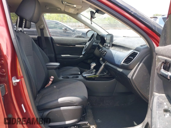 2023 Kia Seltos S z VIN KNDEU2AA0P7424566, wystawiony jako IAAI lot #42166456 z przebiegiem 30 194 mil mil oraz . Historia ofert i sprzedaży dostępna na DreamBid. Obrazek 5.