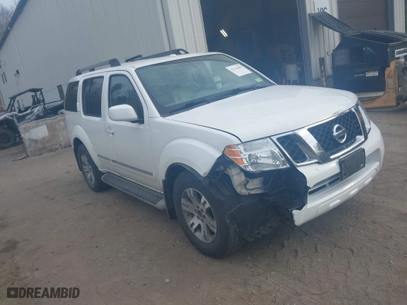 2011 Nissan Pathfinder SV with VIN 5N1AR1NN8BC621939, listed as a IAAI auction lot 42114688 with 149,965 mi miles. Bid and sale history available at carsss.com. Image 1.