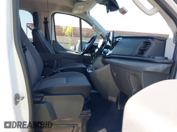 2023 Ford Transit Passenger XL с VIN 1FBAX2YG2PKA59910, выставлен на аукционе IAAI как лот 41663186 с пробегом 60 803 миль миль и . История ставок и продаж доступна на DreamBid. Изображение 5.