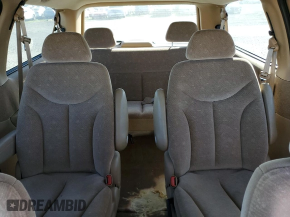 2000 Chrysler Town & Country LXi with VIN 1C4GP54L7YB519803, listed as a Copart auction lot 41532045 with 74,284 mi miles and Clean Title. Bid and sale history available at carsss.com. Image 10.