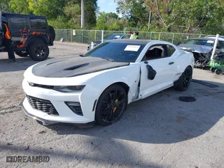 2017 Chevrolet Camaro 2SS with VIN 1G1FH1R75H0188821, listed as a IAAI auction lot 41648014 with 63,755 mi miles. Bid and sale history available at carsss.com. Image 17.