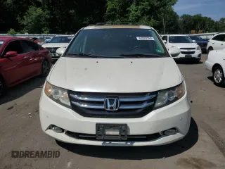 2014 Honda Odyssey Touring with VIN 5FNRL5H93EB041813, listed as a Copart auction lot 63920265 with 153,405 mi miles and Clean title. Bid and sale history available at DreamBid. Image 5.