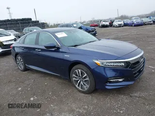 2018 Honda Accord Touring z VIN 1HGCV3F96JA016657, wystawiony jako IAAI lot #41951011 z przebiegiem 57 677 mil mil oraz . Historia ofert i sprzedaży dostępna na DreamBid. Obrazek 1.