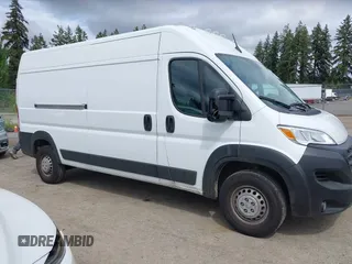 2025 Ram ProMaster Cargo Tradesman with VIN 3C6LRVDG5SE519375, listed as a IAAI auction lot 42217734 with 3,940 mi miles and . Bid and sale history available at DreamBid. Image 13.
