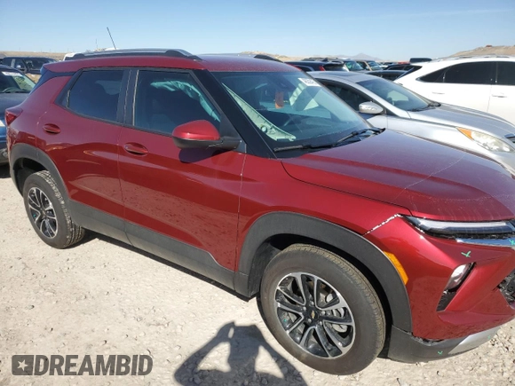 2024 Chevrolet TrailBlazer LT with VIN KL79MPSL3RB195733, listed as a Copart auction lot 48359405 with 5,331 mi miles and Salvage Title. Bid and sale history available at DreamBid. Image 4.
