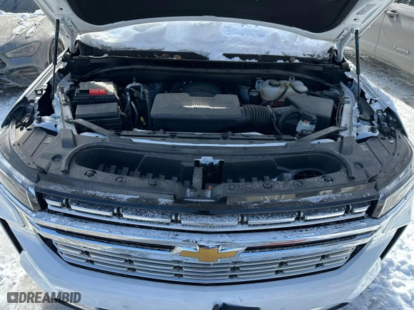 2022 Chevrolet Suburban Premier with VIN 1GNSKFKD0NR189734, listed as a Copart auction lot 46651585 with 25,074 mi miles and Clean Title. Bid and sale history available at carsss.com. Image 5.