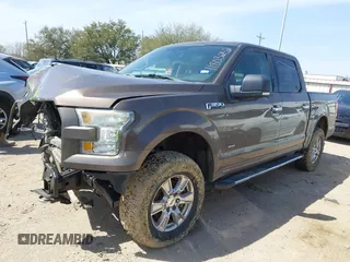 2015 Ford F-150 XLT with VIN 1FTEW1EPXFKD55870, listed as a IAAI auction lot 41803252 with 1 mi miles. Bid and sale history available at carsss.com. Image 18.