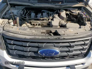 2018 Ford Police Interceptor Utility с VIN 1FM5K8AR0JGA72641, выставлен на аукционе Copart как лот 54064545 с пробегом 104 638 миль миль и Списание • Salvage title. История ставок и продаж доступна на DreamBid. Изображение 12.
