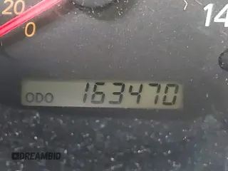 2002 Toyota Highlander z VIN JTEGD21A520038487, wystawiony jako IAAI lot #42360225 z przebiegiem 163 470 mil mil oraz . Historia ofert i sprzedaży dostępna na DreamBid. Obrazek 15.