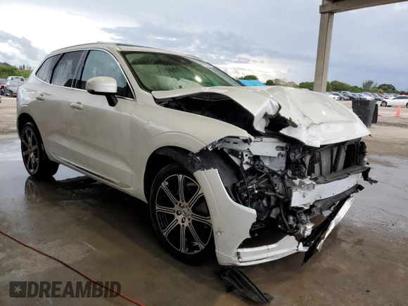 2018 Volvo XC60 Inscription with VIN LYVBR0DL9JB113226, listed as a Copart auction lot 49142223 with 26,520 mi miles. Bid and sale history available at carsss.com. Image 4.