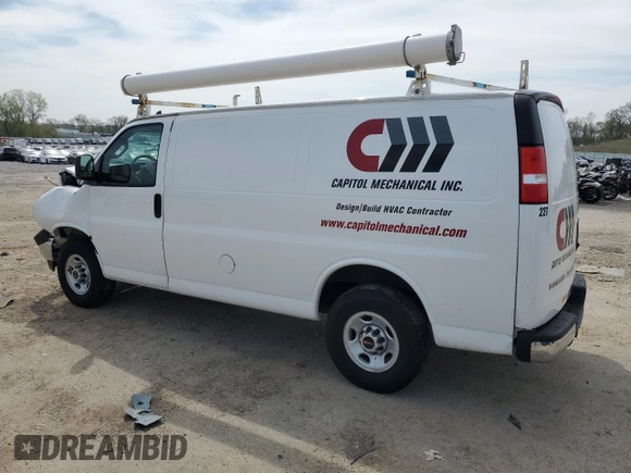 2021 GMC Savana Cargo z VIN 1GTW7AF76M1181413, wystawiony jako Copart lot #55313815 z przebiegiem Nie podano mil oraz Szkoda całkowita • Salvage title. Historia ofert i sprzedaży dostępna na DreamBid. Obrazek 2.