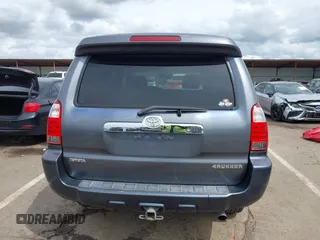 2006 Toyota 4Runner SR5 with VIN JTEZU14RX60080664, listed as a IAAI auction lot 41982517 with 205,749 mi miles and . Bid and sale history available at DreamBid. Image 17.