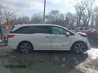 2019 Honda Odyssey Elite with VIN 5FNRL6H93KB117922, listed as a IAAI auction lot 41582622 with 25,327 mi miles and . Bid and sale history available at DreamBid. Image 14.