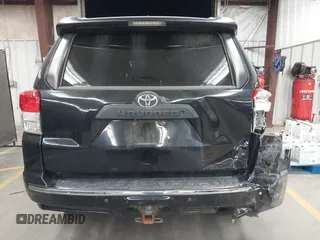 2011 Toyota 4Runner Trail with VIN JTEBU5JR2B5070186, listed as a IAAI auction lot 42593726 with 175,925 mi miles and . Bid and sale history available at DreamBid. Image 16.