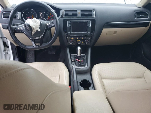 2017 Volkswagen Jetta SEL z VIN 3VWL17AJ8HM252191, wystawiony jako Copart lot #59331425 z przebiegiem 77 537 mil mil oraz Szkoda całkowita • Salvage title. Historia ofert i sprzedaży dostępna na DreamBid. Obrazek 8.