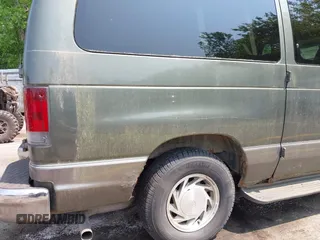 2002 Ford Econoline Passenger XL с VIN 1FMRE11L62HB47155, выставлен на аукционе IAAI как лот 42399282 с пробегом 181 749 миль миль и . История ставок и продаж доступна на DreamBid. Изображение 13.