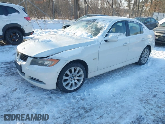 2008 BMW 3 Series 335xi with VIN WBAVD53578A285104, listed as a IAAI auction lot 41511202 with 147,916 mi miles. Bid and sale history available at carsss.com. Image 2.