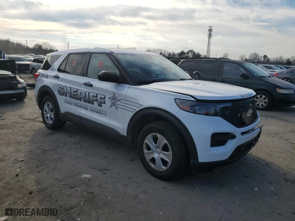 2021 Ford Police Interceptor Utility with VIN 1FM5K8AB5MGB04409, listed as a Copart auction lot 44615995 with 60,872 mi miles and Salvage Title. Bid and sale history available at carsss.com. Image 4.