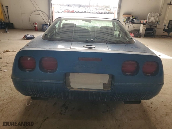 1992 Chevrolet Corvette with VIN 1G1YY23PXN5118138, listed as a Copart auction lot 47565185 with 0 mi miles and Salvage Title. Bid and sale history available at carsss.com. Image 6.